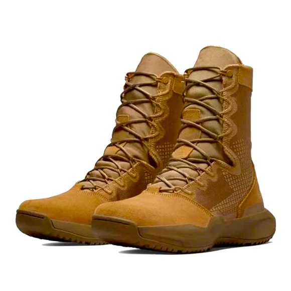 Nike SFB Field 2 Tactical Military Hiking Boots Shoes B1 Coyote US 10 - Picture 1 of 16